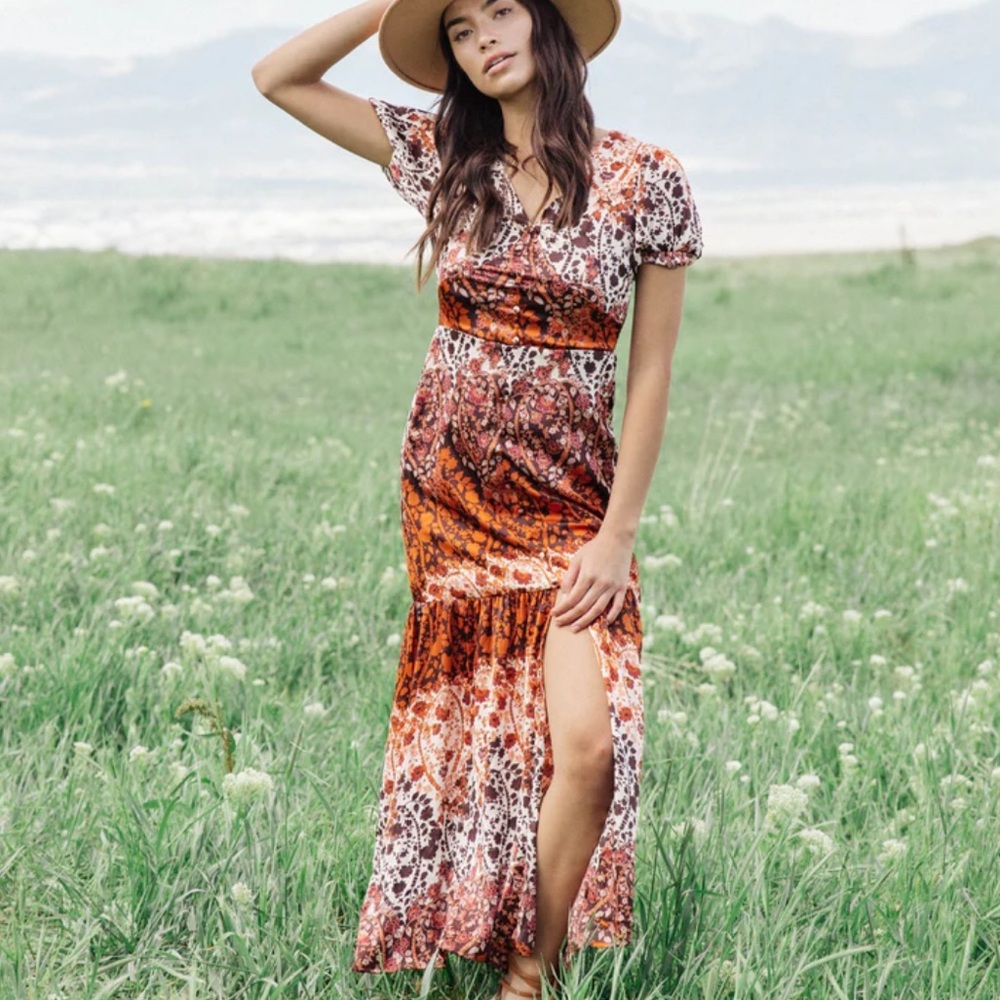 CLEARANCE‼️Sage The Label Brown Tan White Floral Wheelin Slit Boho Dress NWOT S